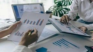 Why is Financial Reporting important for Investors?